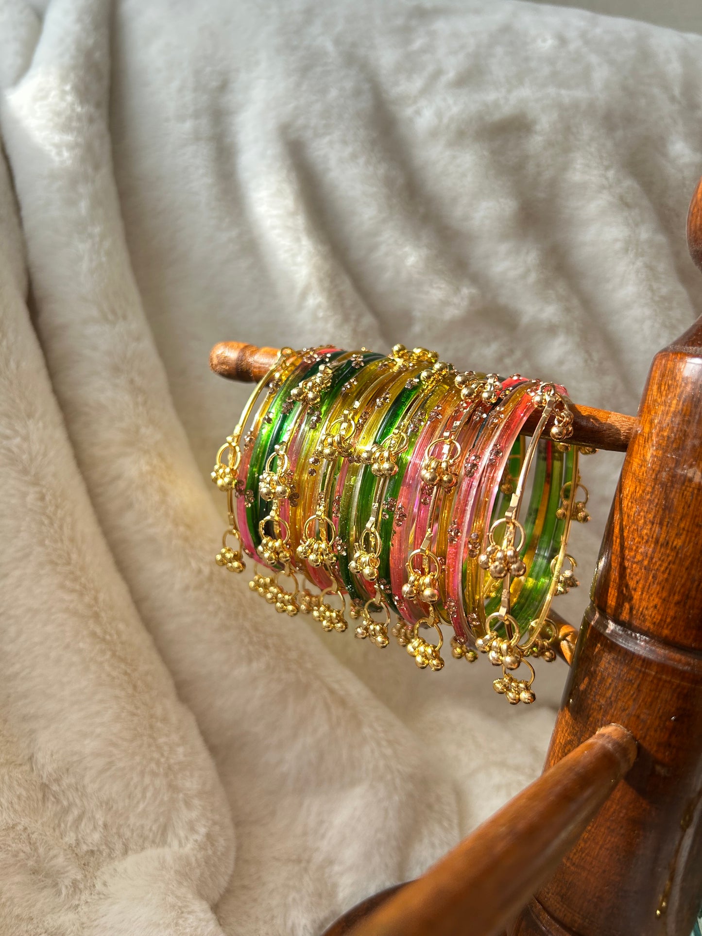 Kashya Bangles ~ Gold (set of 8)