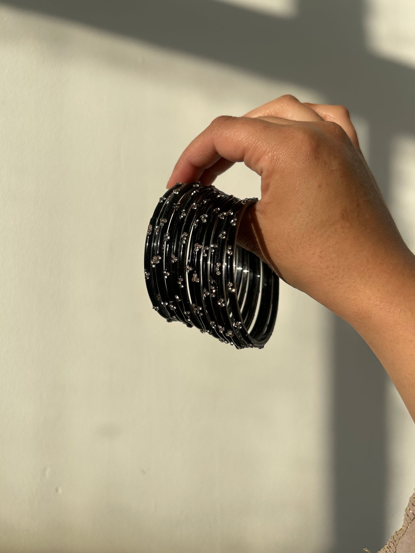 Rangeen glass bangle set ~ Black