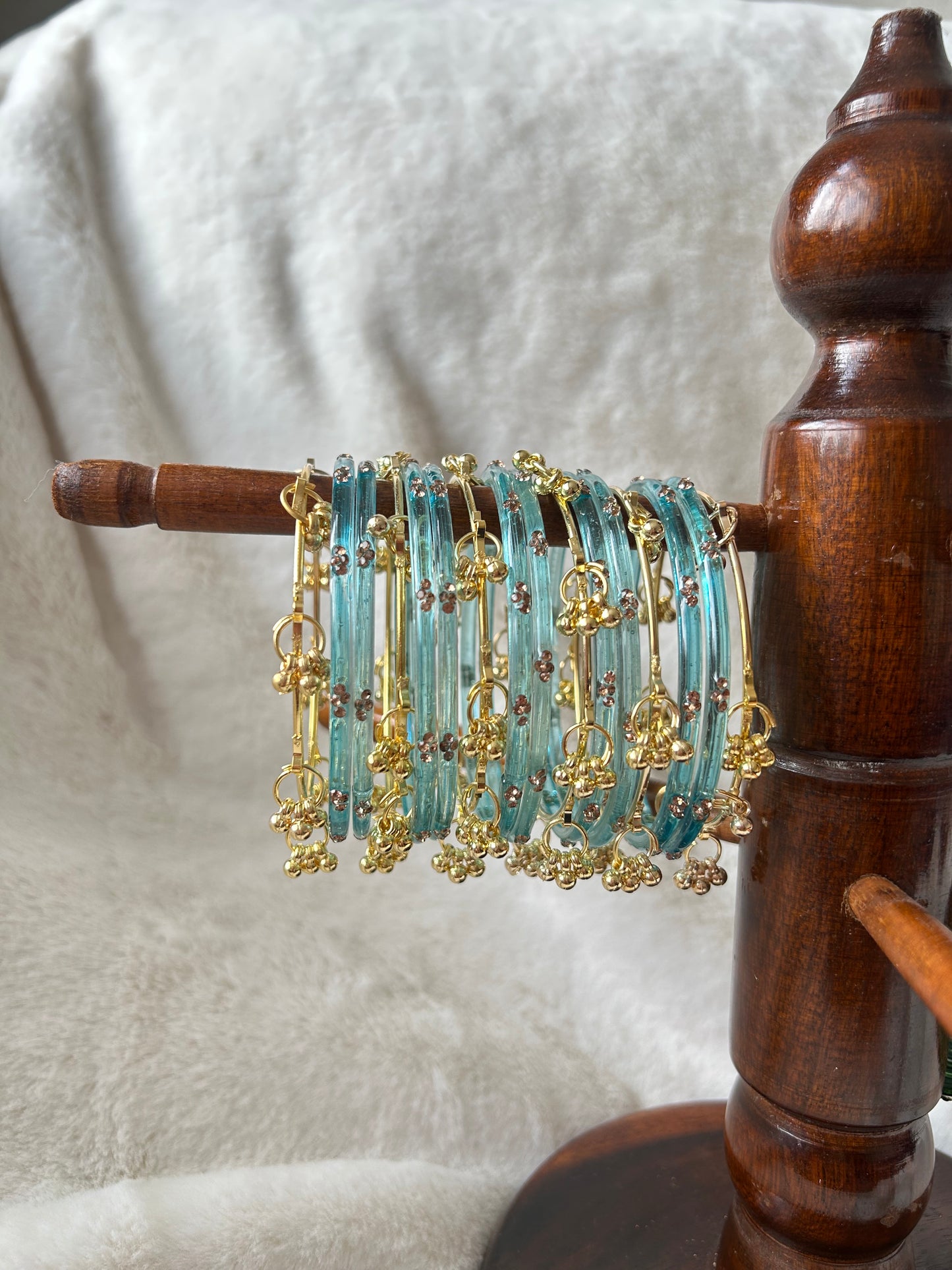 Kashya Bangles ~ Gold (set of 8)