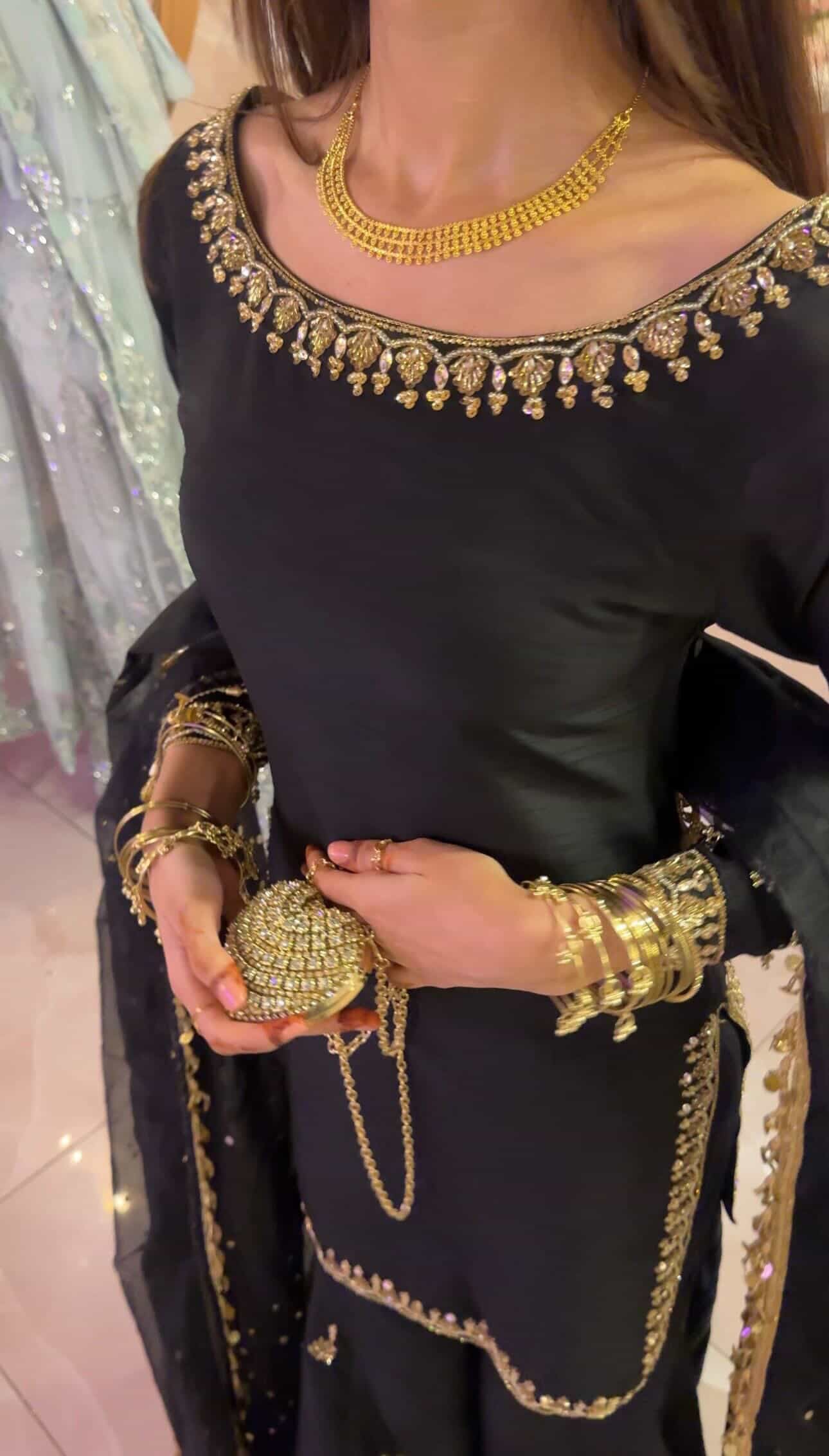 Kayenat mini clutch bag ~ Gold