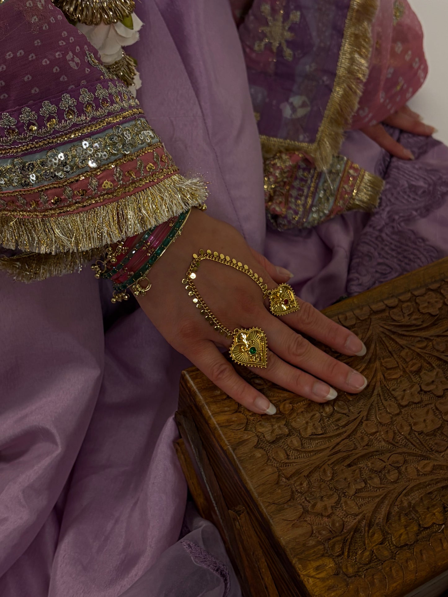 Farhana duo ring