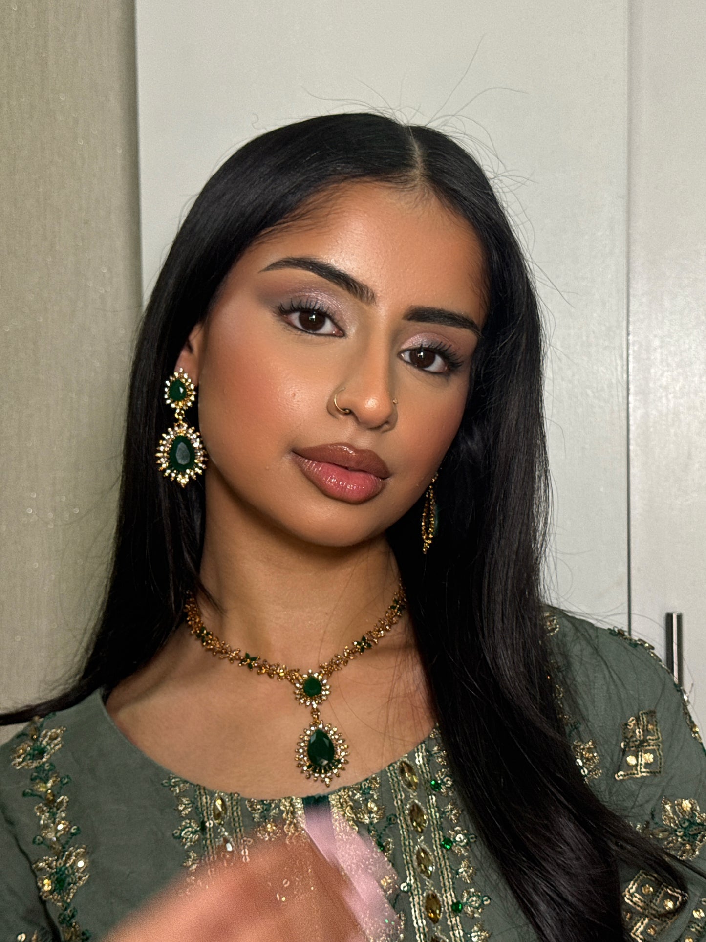 Mahnoor set ~ Emerald