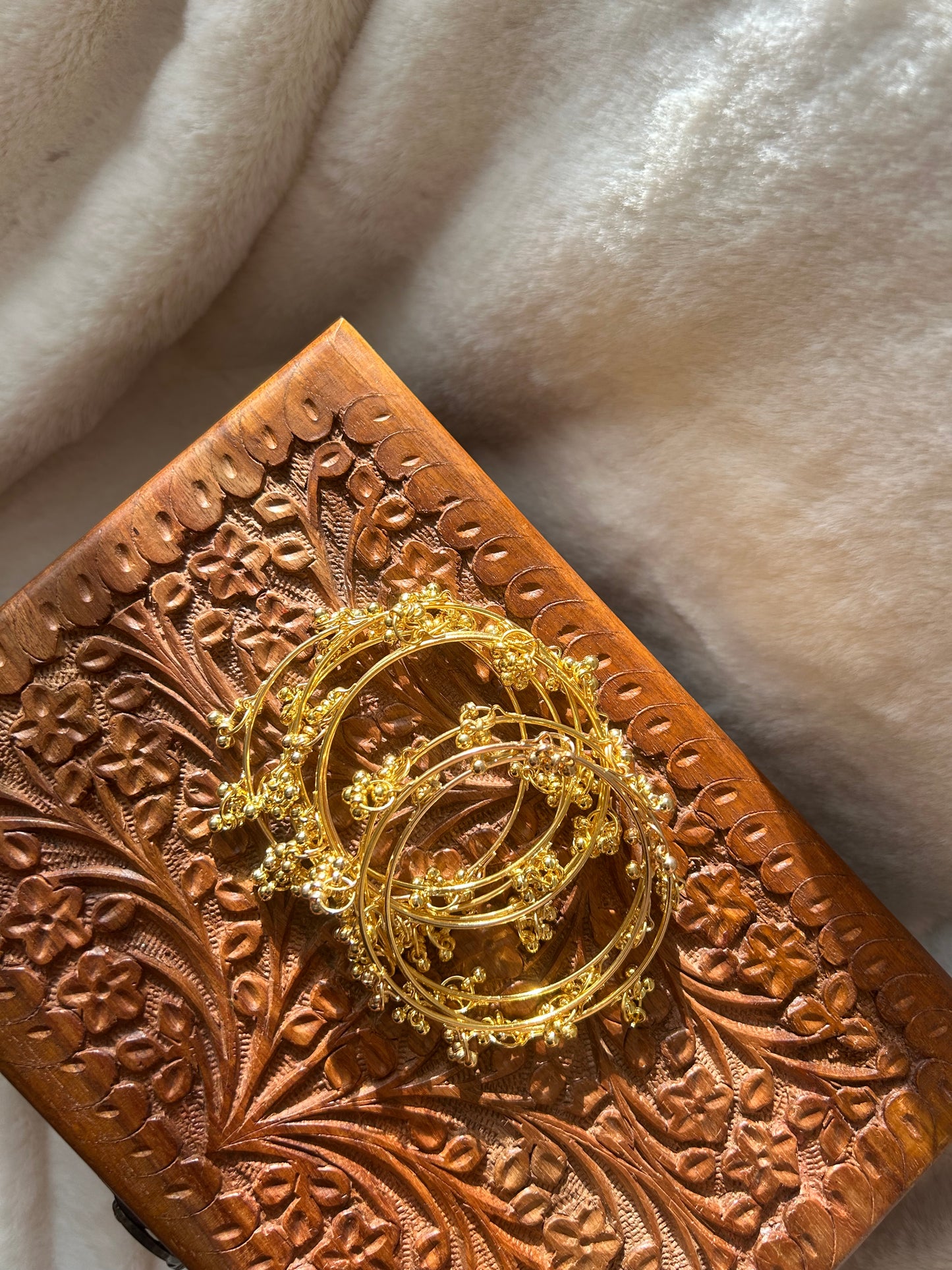 Kashya Bangles ~ Gold (set of 8)