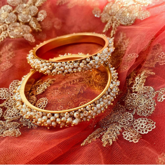 Cemal pearl bangles