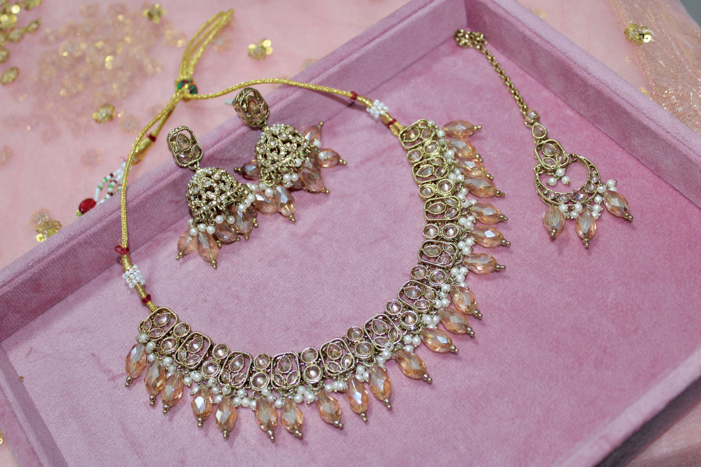 Preeti set ~ Champagne
