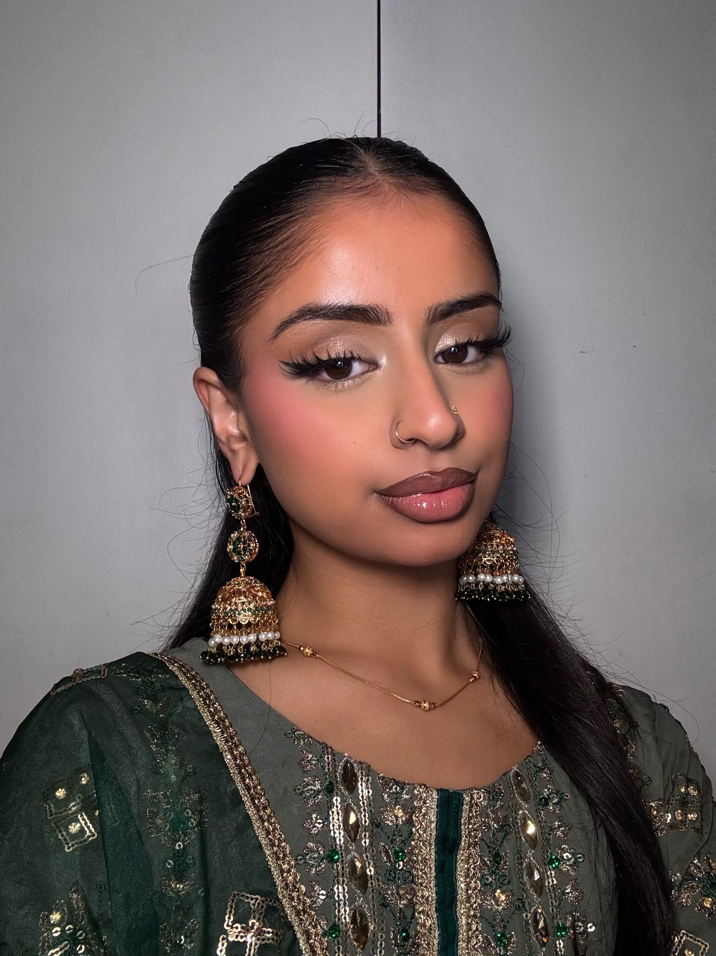 Nafeesa earrings ~ Dark Green