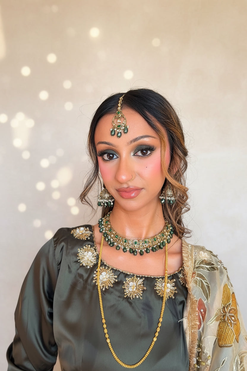 Preeti set ~ Dark green