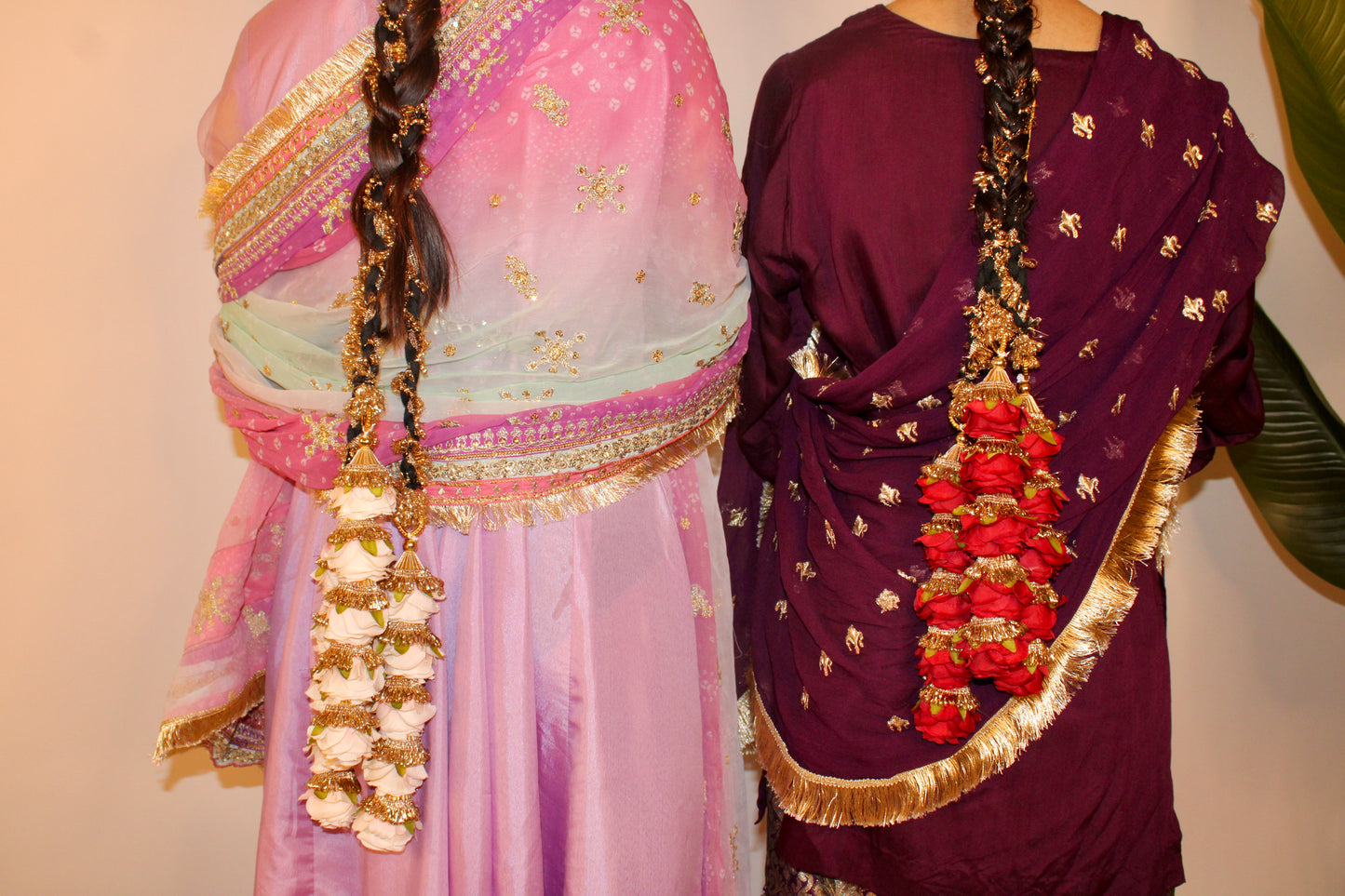 Gulab paranda ~ Red