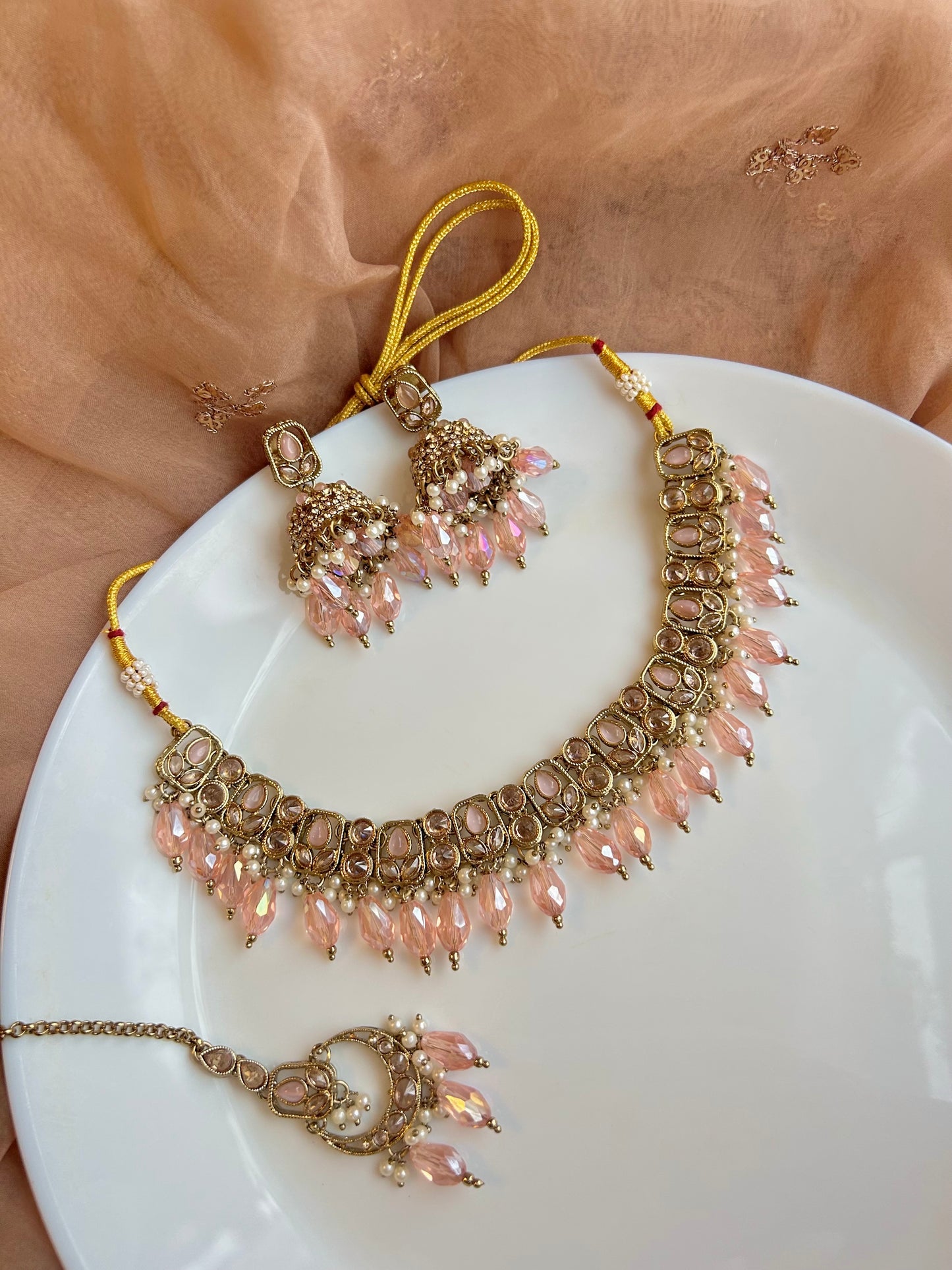 Preeti set ~ Pink