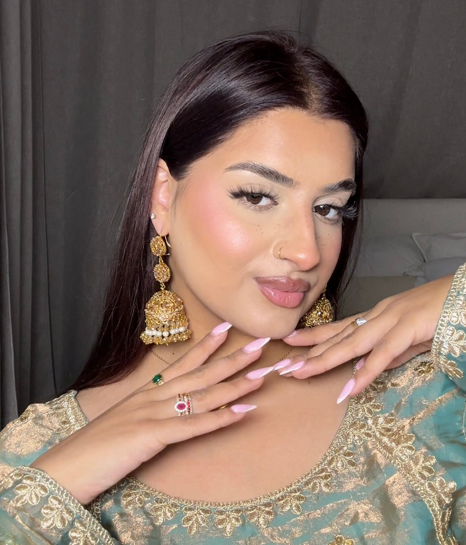 Nafeesa earrings ~ Champagne