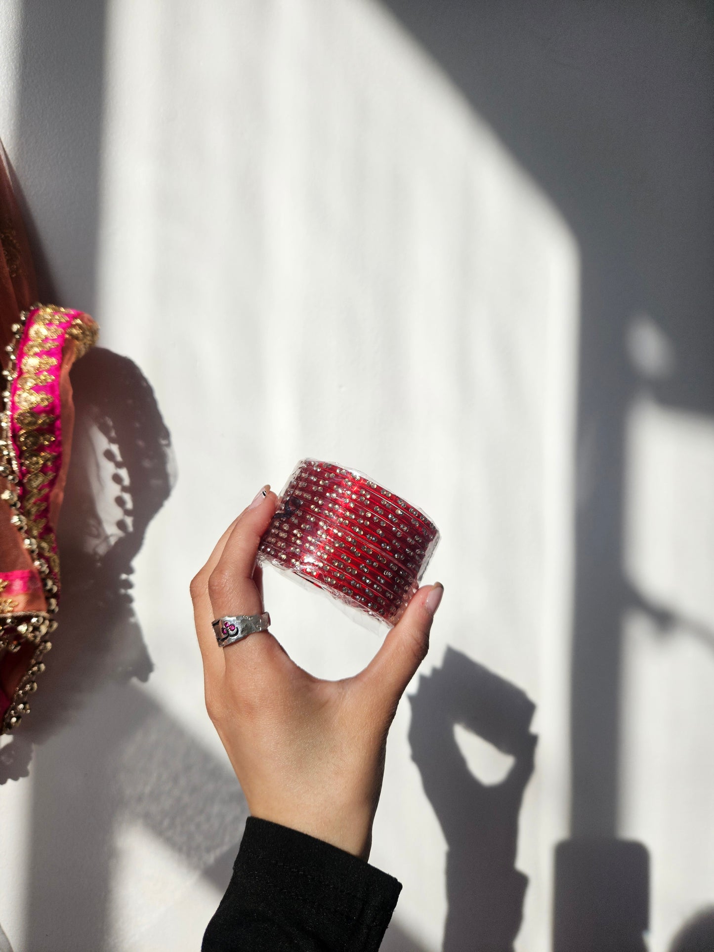 Rangeen glass bangle set ~ Fuschia
